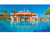 Villa kaufen in Mijas, mit Garage, 2.150 m² Wohnfläche, 3,7 Zimmer