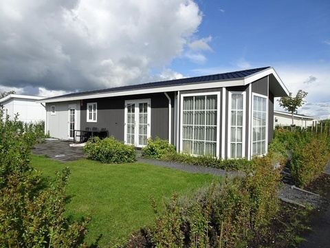 Einfamilienhaus kaufen in West-Graftdijk, mit Stellplatz, 250 m² Grundstück, 55 m² Wohnfläche, 4 Zimmer
