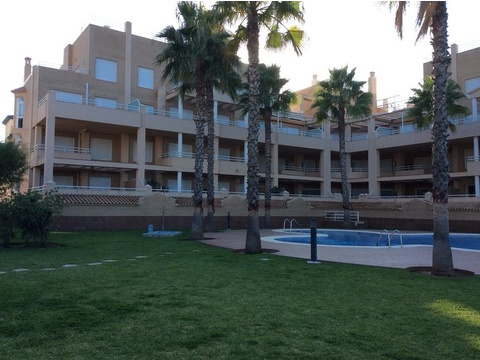 Einfamilienhaus kaufen in Dénia, mit Garage, 60 m² Grundstück, 50 m² Wohnfläche, 2 Zimmer