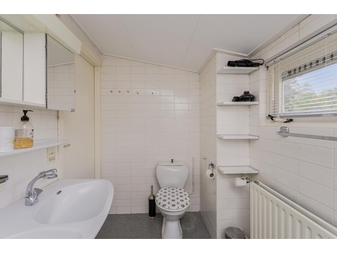 haus-mit-bootsliegeplatz-kaufen-holland-39