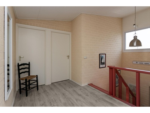 haus-mit-bootsliegeplatz-kaufen-holland-33