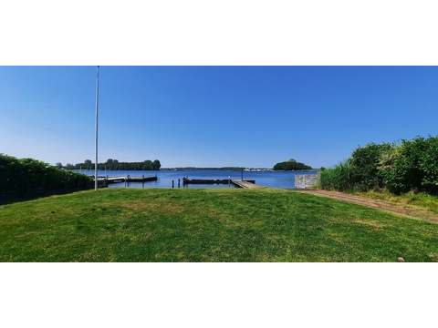 haus-mit-bootsliegeplatz-kaufen-holland-74