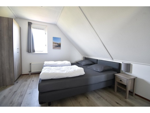 ferienhaus-kaufen-zeeland-bruinisse-150-024