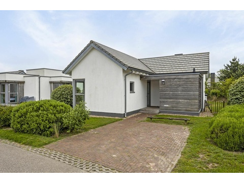 Einfamilienhaus kaufen in Ouddorp, mit Stellplatz, 377 m² Grundstück, 66 m² Wohnfläche, 3 Zimmer