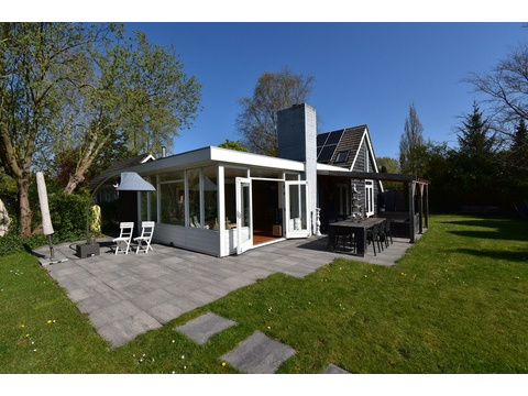 ferienhaus-kaufen-bruinisse-grevelingenmeer-solaranlage-004