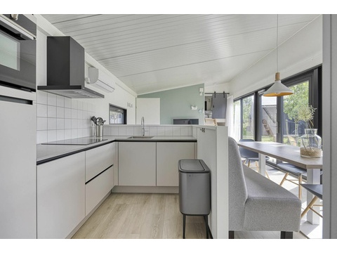 Ferienhaus-zu-verkaufen-Lakeside-Resort-Brielle018