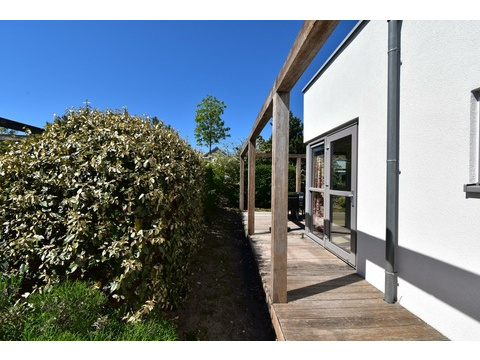 ferienhaus-ouddorp-privatsphaere-garten-recreatieadviseurs-vakantiehuistekoop-nl.jpg