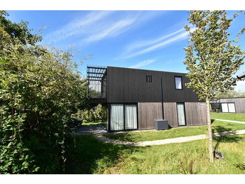 Ferienhaus-zu-verkaufen-Lakeside-Resort-Brielle01