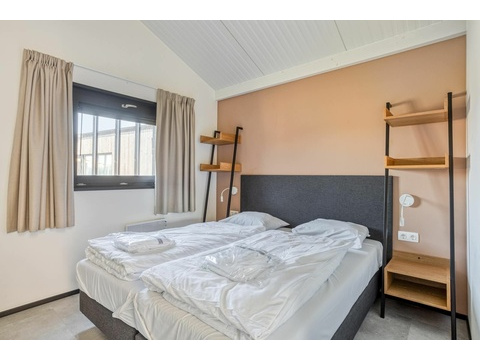 schlafzimmer-einzelbetten-ferienhaus.jpg02