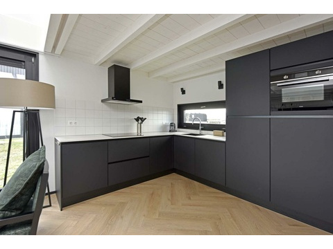 ferienhaus-kaufen-am-Wasser-brielle-027