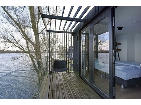 ferienhaus-kaufen-am-Wasser-brielle-034