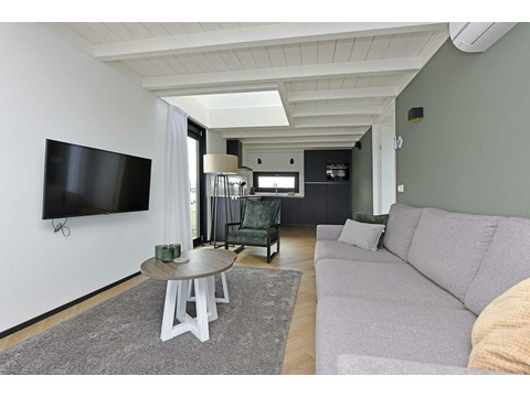 ferienhaus-kaufen-am-Wasser-brielle-024