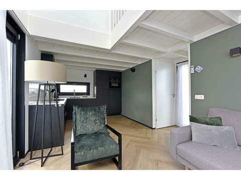 ferienhaus-kaufen-am-Wasser-brielle-025