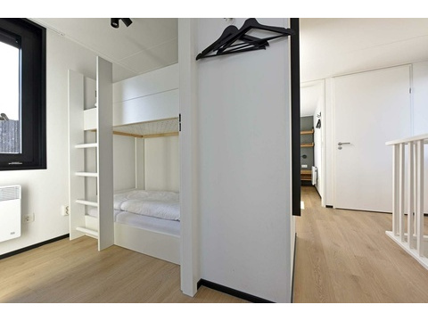 ferienhaus-kaufen-am-Wasser-brielle-006