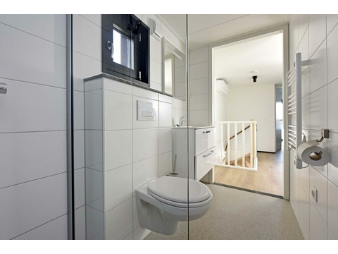 ferienhaus-kaufen-am-Wasser-brielle-005