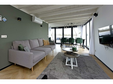 ferienhaus-kaufen-am-Wasser-brielle-020
