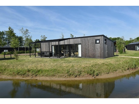 Einfamilienhaus kaufen in Zwartewaal, 369 m² Grundstück, 76 m² Wohnfläche, 4 Zimmer