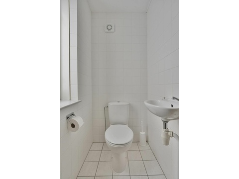 Luxus Badezimmer Villa Cape Helius Badewanne Dusche Yachthafen Blick Hellevoetsluis07