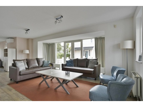 Luxus Wohnzimmer Villa Cape Helius Klimaanlage Yachthafen Blick Hellevoetsluis01