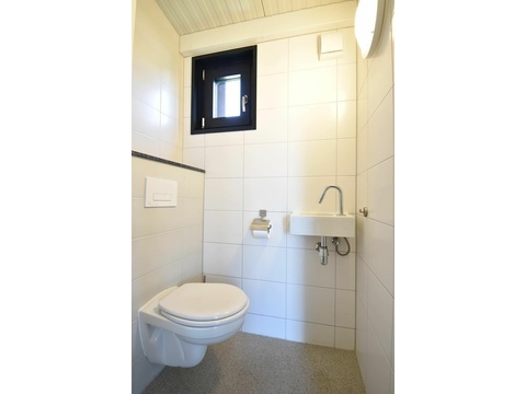 Ferienhaus-zu-verkaufen-Lakeside-Resort-Brielle004