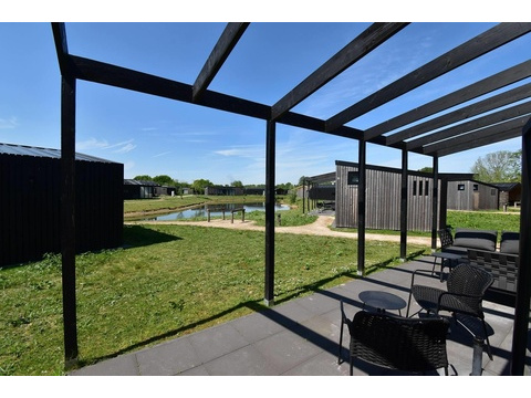 Ferienhaus-zu-verkaufen-Lakeside-Resort-Brielle002