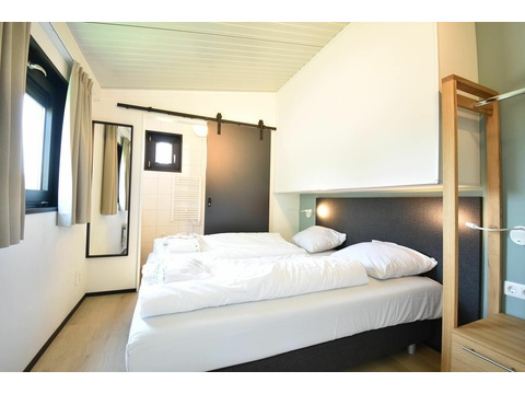 Ferienhaus-zu-verkaufen-Lakeside-Resort-Brielle016
