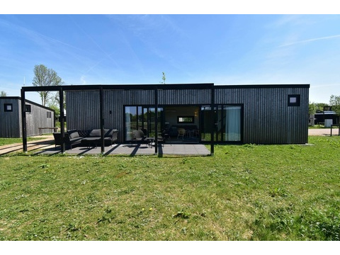 Einfamilienhaus kaufen in Zwartewaal, 326 m² Grundstück, 74 m² Wohnfläche, 4 Zimmer