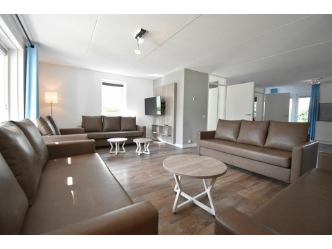 ferienhaus-wohnzimmer-kap-helius-modernes-interieur002
