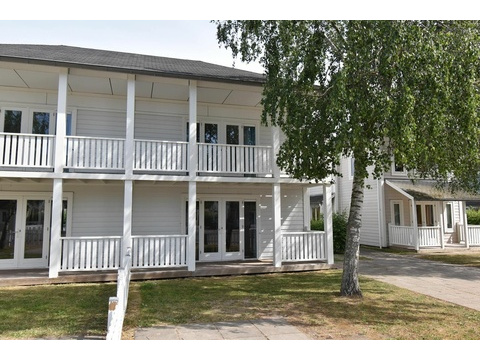 Einfamilienhaus kaufen in Hellevoetsluis, 240 m² Grundstück, 153 m² Wohnfläche, 3 Zimmer