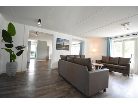 ferienhaus-wohnzimmer-kap-helius-modernes-interieur011