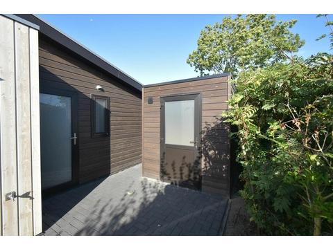 ferienhaus-kaufen-herkingen-modern-terrasse05