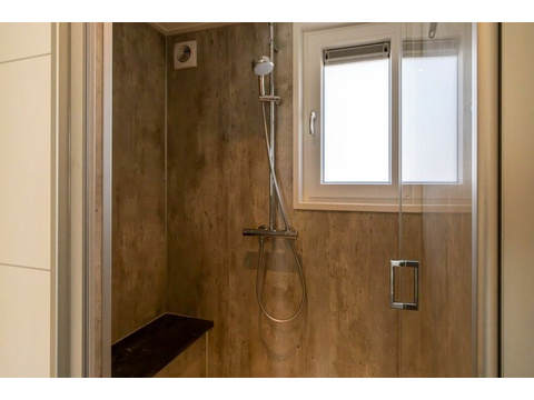 Luxe Badkamer Duinvilla Schouwen Duin Witgoedaansluiting Vloerverwarming003
