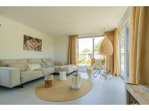 Wohnzimmer Chalet Schouwen Duin Schiebetür Garten Südlage Ibiza-Stil004