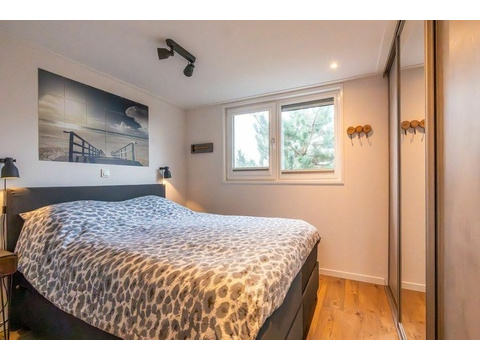 Hauptschlafzimmer Premium Chalet Schouwen Duin Schiebeschränke Moderne Einrichtung002