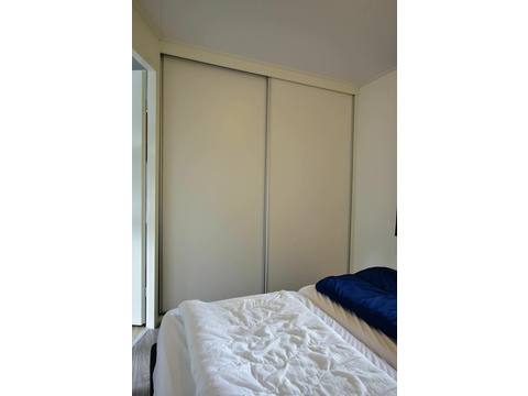 Chalet Bad Hoophuizen Hauptschlafzimmer 05
