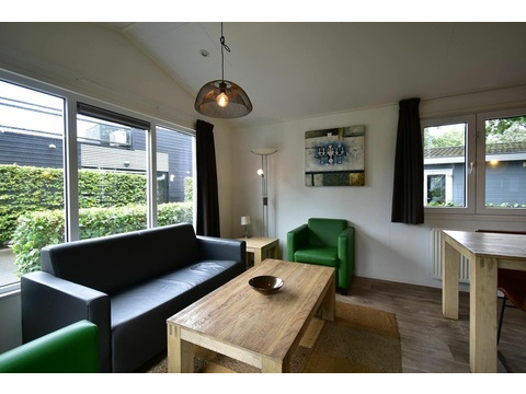 Chalet Bad Hoophuizen Wohnzimmer 05