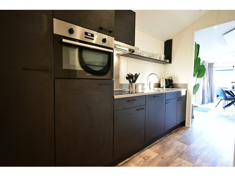 chalet-kaufen-europarcs-kaatsheuvel-küche-übersicht-2025