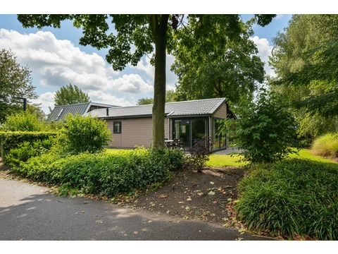 kaufen-chalet-biddinghuizen-waldrand-privatsphare-recreatieadviseurs-vakantiehuistekoop-nl.jpg