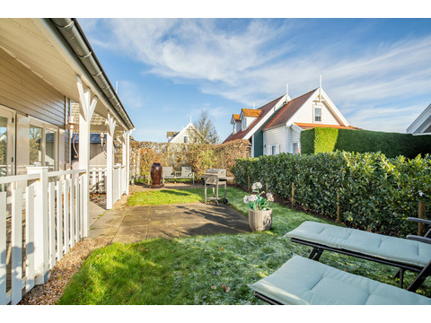 garten-und-terrasse-ferienhaus-lxry-property.jpg