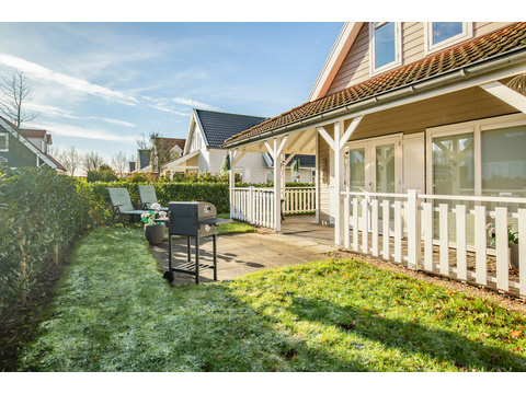 uberdeckte-veranda-und-terrasse-lxry-property.jpg
