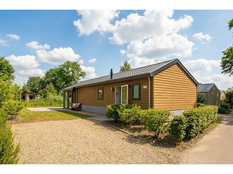 Einfamilienhaus kaufen in Biddinghuizen, 371 m² Grundstück, 55 m² Wohnfläche, 4 Zimmer
