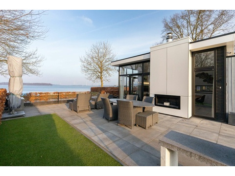 Ferienhaus am Wasser kaufen16