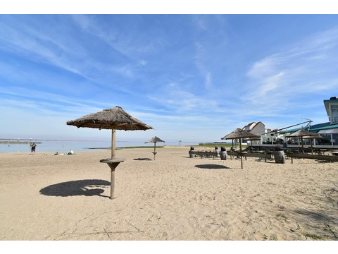 kopen-appartement-brouwershaven-waterzicht-rust-recreatieadviseurs-vakantiehuistekoop-nl.jpg46
