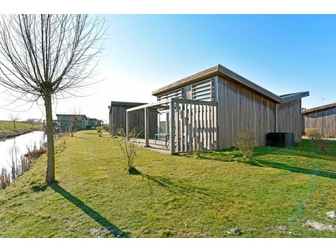 Ferienhaus-Zeeland-kaufen-vakantiehuistekoop-nl.jpg11