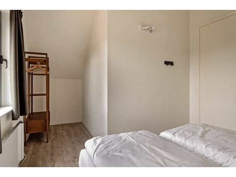 luxus-wellness-ferienhaus-wolphaartsdijk-private-sauna-recreatieadviseurs-vakantiehuistekoop-nl...