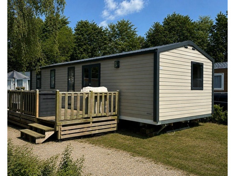 Einfamilienhaus kaufen in Lauwersoog, 160 m² Grundstück, 40 m² Wohnfläche, 3 Zimmer