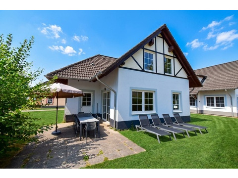 Einfamilienhaus kaufen in Ediger-Eller, mit Stellplatz, 411 m² Grundstück, 150 m² Wohnfläche, 6 Zimmer