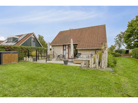 Einfamilienhaus kaufen in Heinkenszand, 375 m² Grundstück, 81 m² Wohnfläche, 4 Zimmer