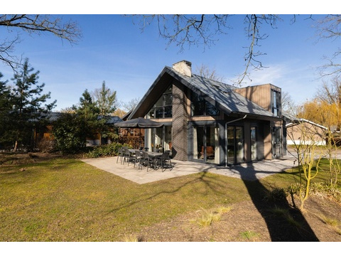 Einfamilienhaus kaufen in Biddinghuizen, 468 m² Grundstück, 104 m² Wohnfläche, 7 Zimmer