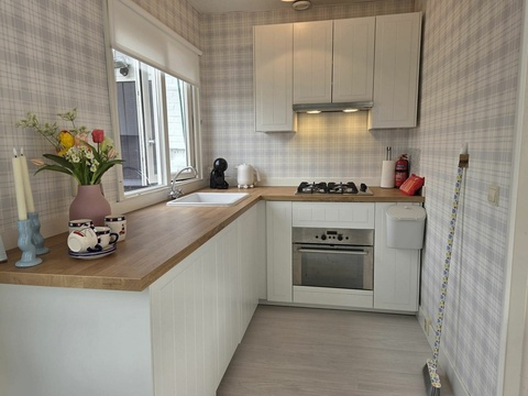 Kaufen-Ferienhaus-Holland-Hellevoetsluis-vakantiehuistekoop-nl.jpg014